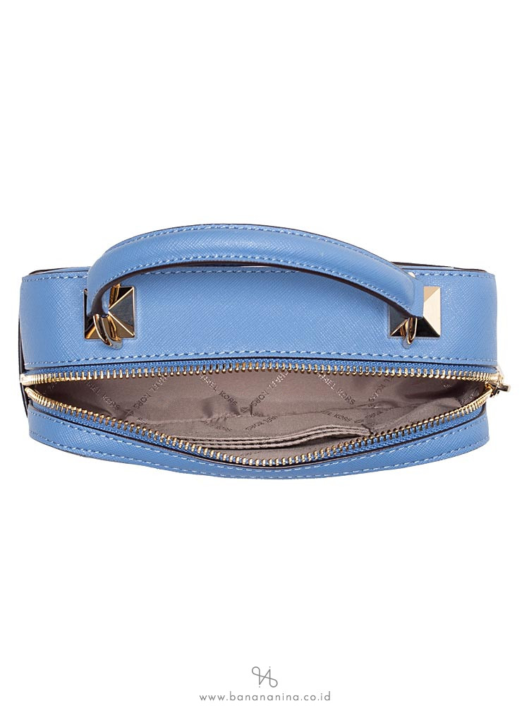 michael kors karla camera bag