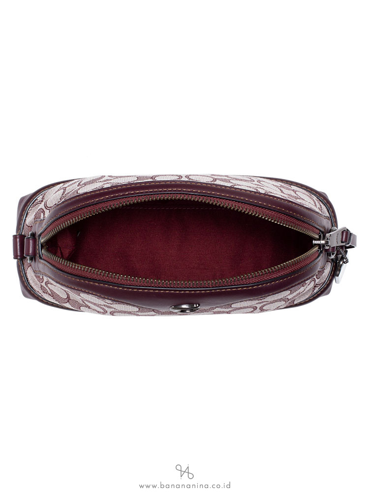 COACH 38113 Signature Ivie Crossbody Raspberry