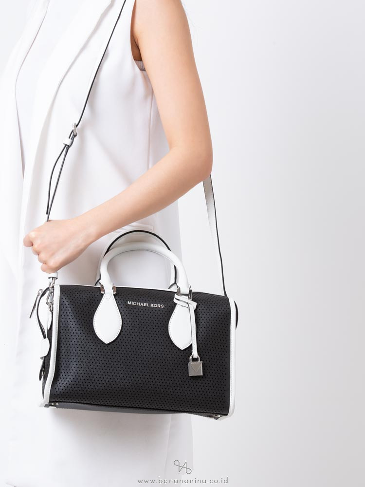 michael kors black duffle bag