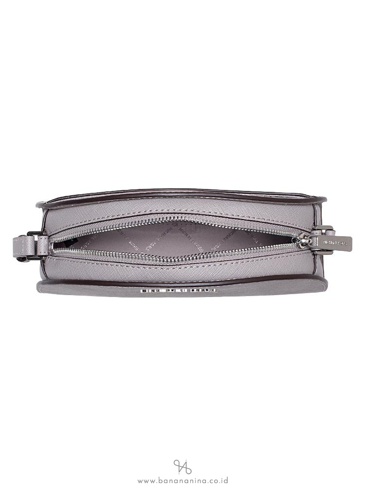 MICHAEL KORS Jet Set Travel Half Moon Crossbody Pearl Grey