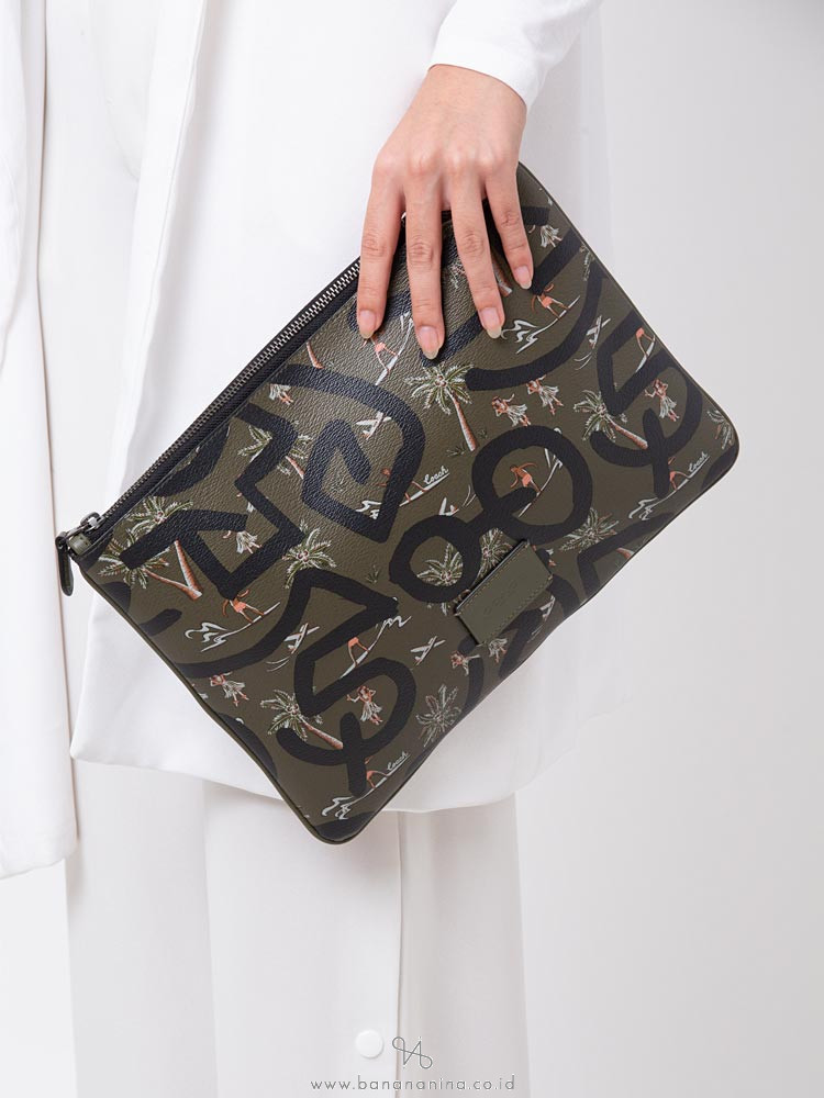 COACH 66583 Keith Haring Large Pouch With Hula Dance Print Surplus