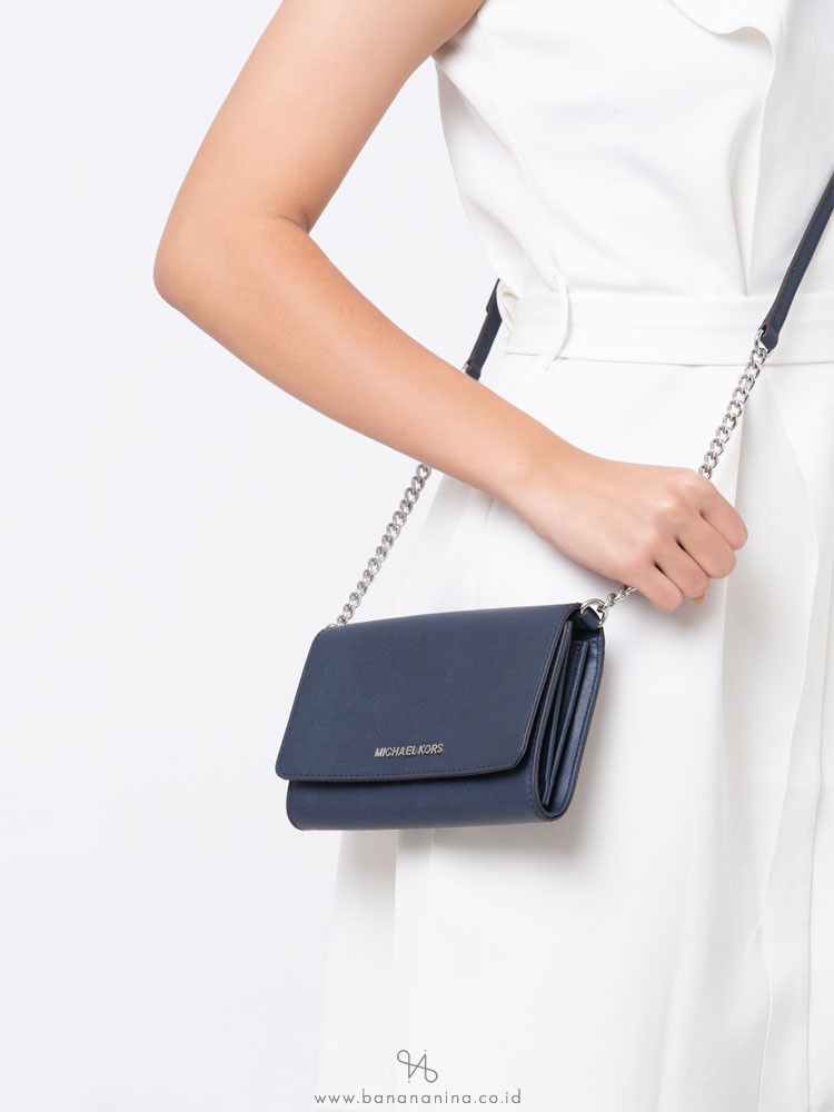 MICHAEL KORS Jet Set Travel Large Phone Crossbody Navy Silver