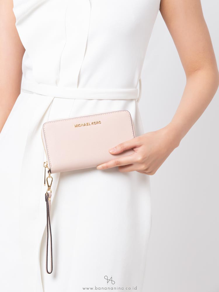 MICHAEL KORS Jet Set Large Multifunction Phone Wallet Ballet