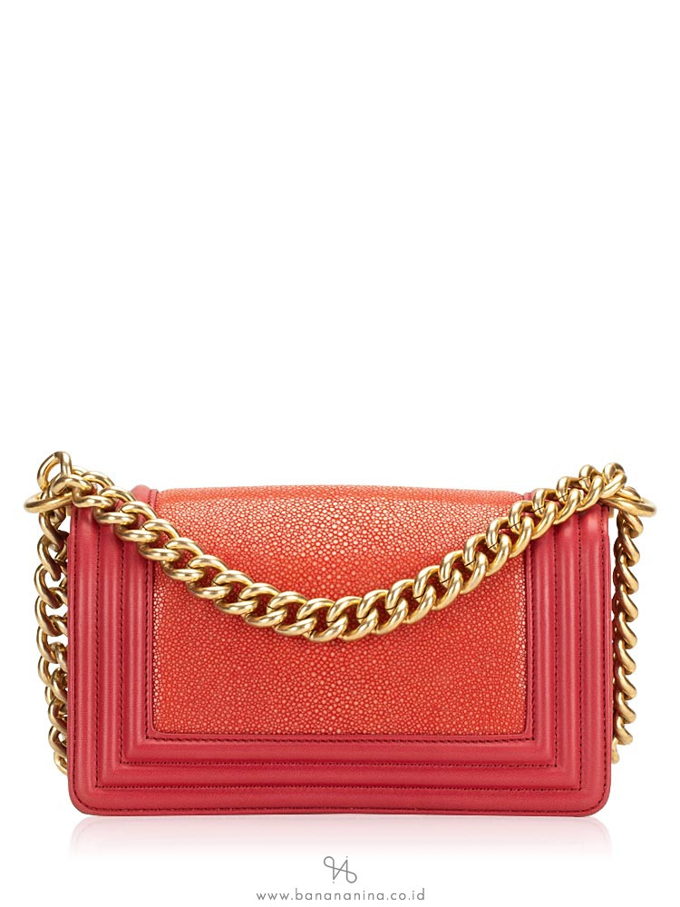 CHANEL Stingray and Leather Small Boy Bag Pink