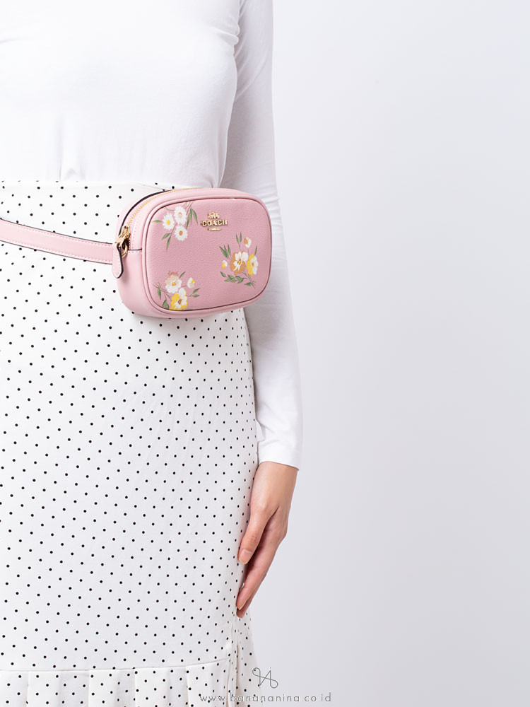 COACH 73152 Tossed Daisy Belt Bag Carnation