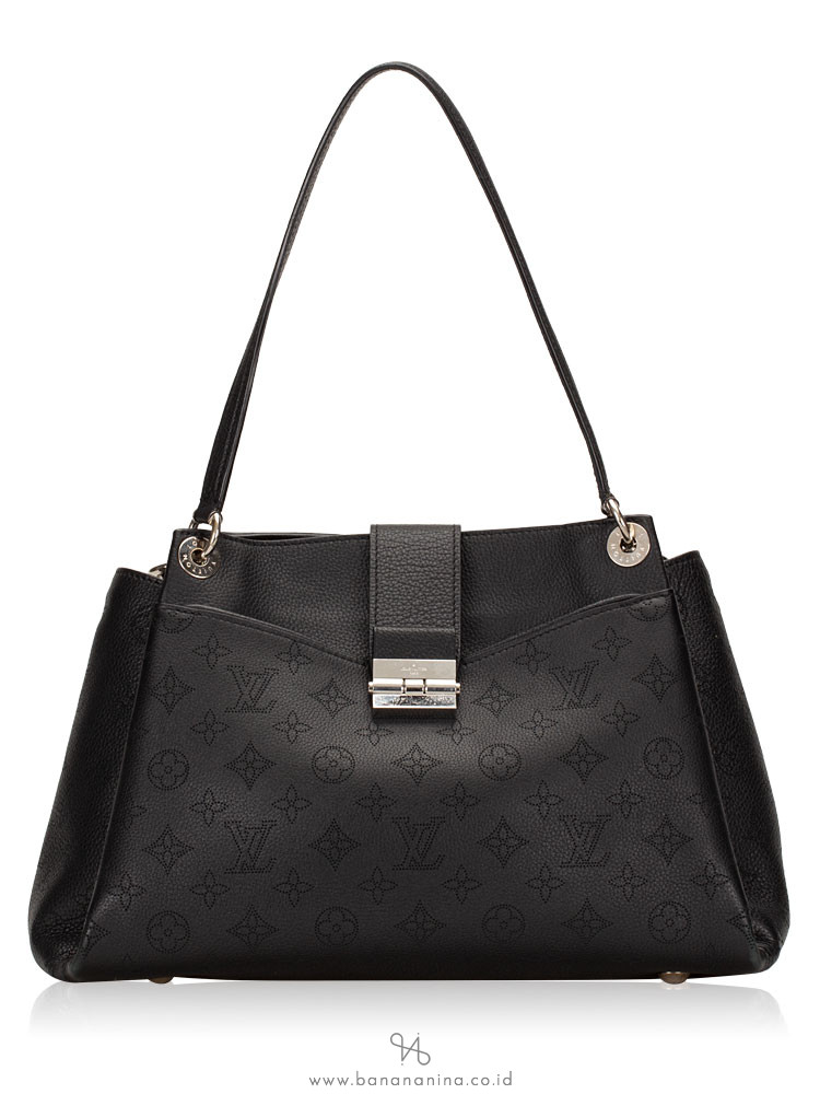 LOUIS VUITTON Mahina Sevres Noir