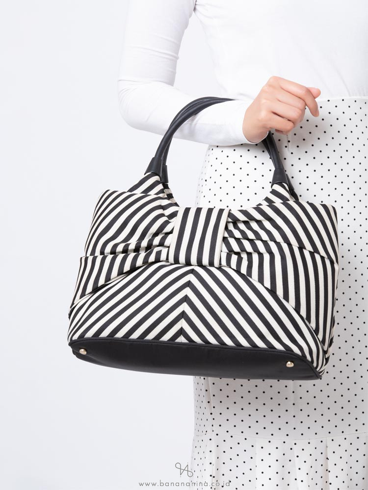 KATE SPADE Seaside Stripe Sutton Bow Black