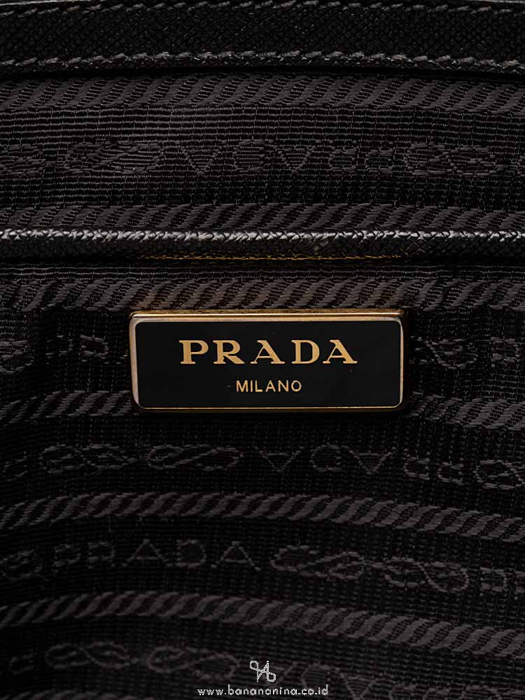 PRADA BN2274 Saffiano Lux Double Zip Tote Black