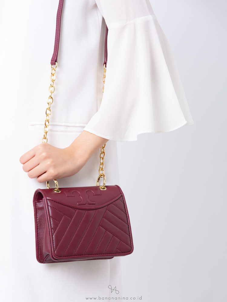 tory burch alexa satchel