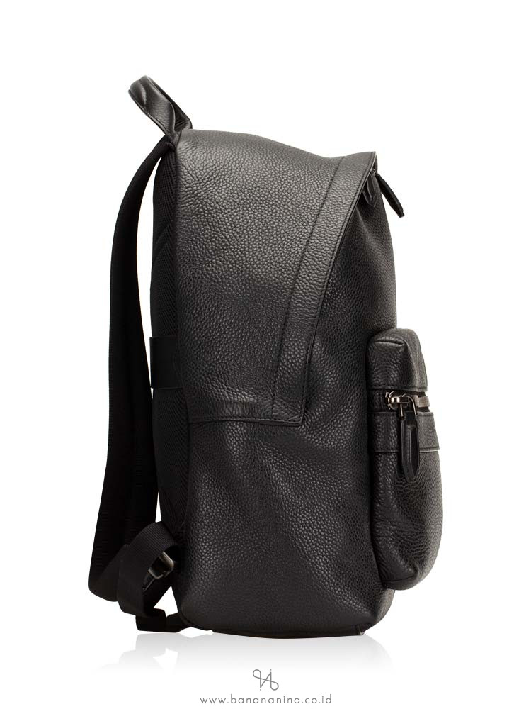 SALVATORE FERRAGAMO Leather Backpack Black