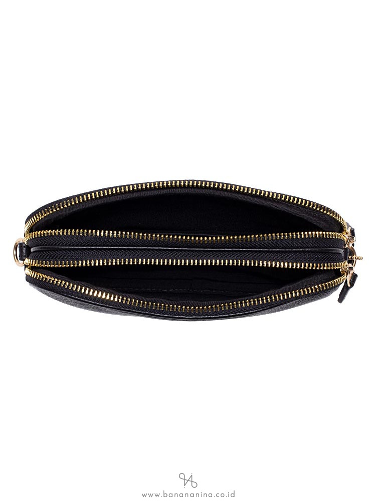 COACH 72490 Pebbled Leather Chain Crossbody Black