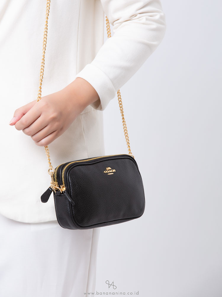 COACH 72490 Pebbled Leather Chain Crossbody Black