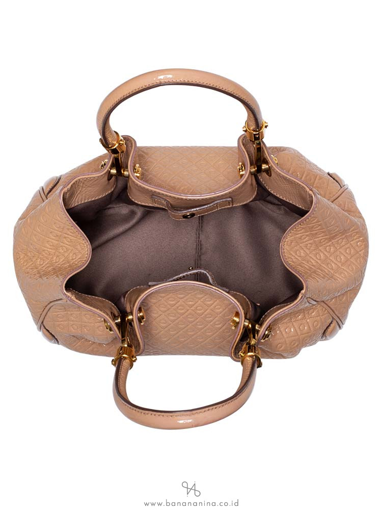 TOD'S Patent Leather Mini Crossbody Beige