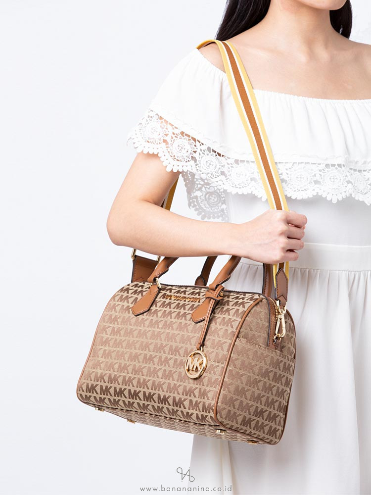 Michael Kors Bedford Signature Large 