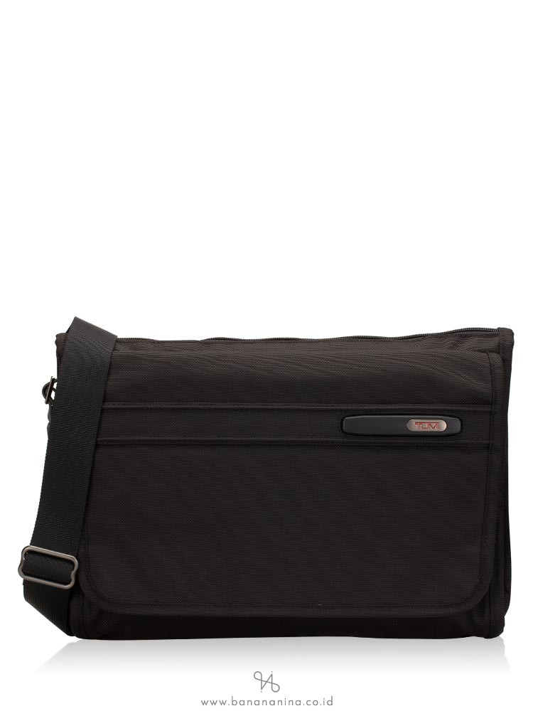 TUMI Men Nylon Flap Zip Crossbody Black