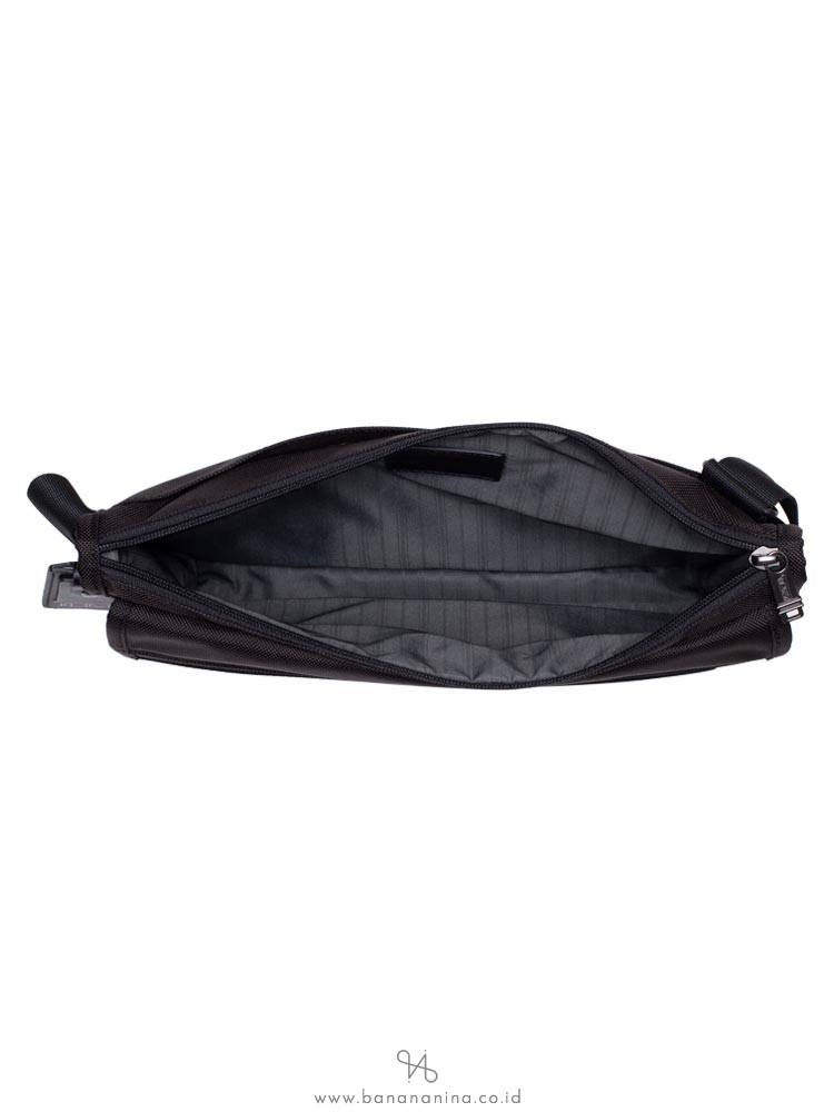 TUMI Men Nylon Flap Zip Crossbody Black