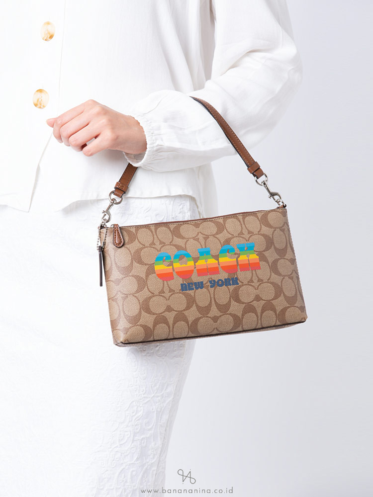 COACH 73513 Signature Rainbow Large Wristlet Khaki Multi