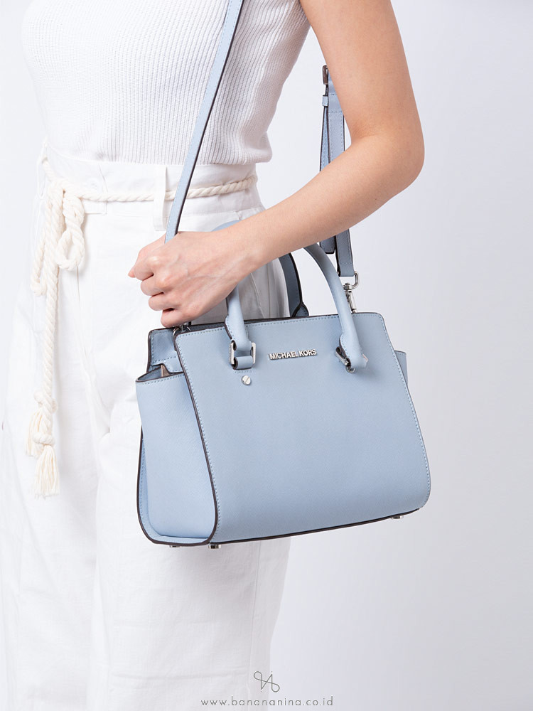 michael kors selma pale blue