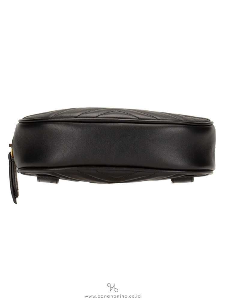 GUCCI GG Marmont Matelasse Belt Bag Black