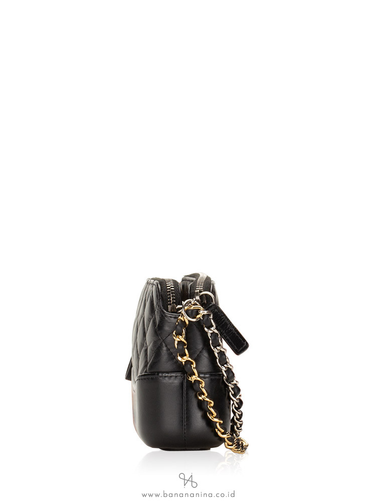 CHANEL Gabrielle Double Zip Clutch with Chain Black
