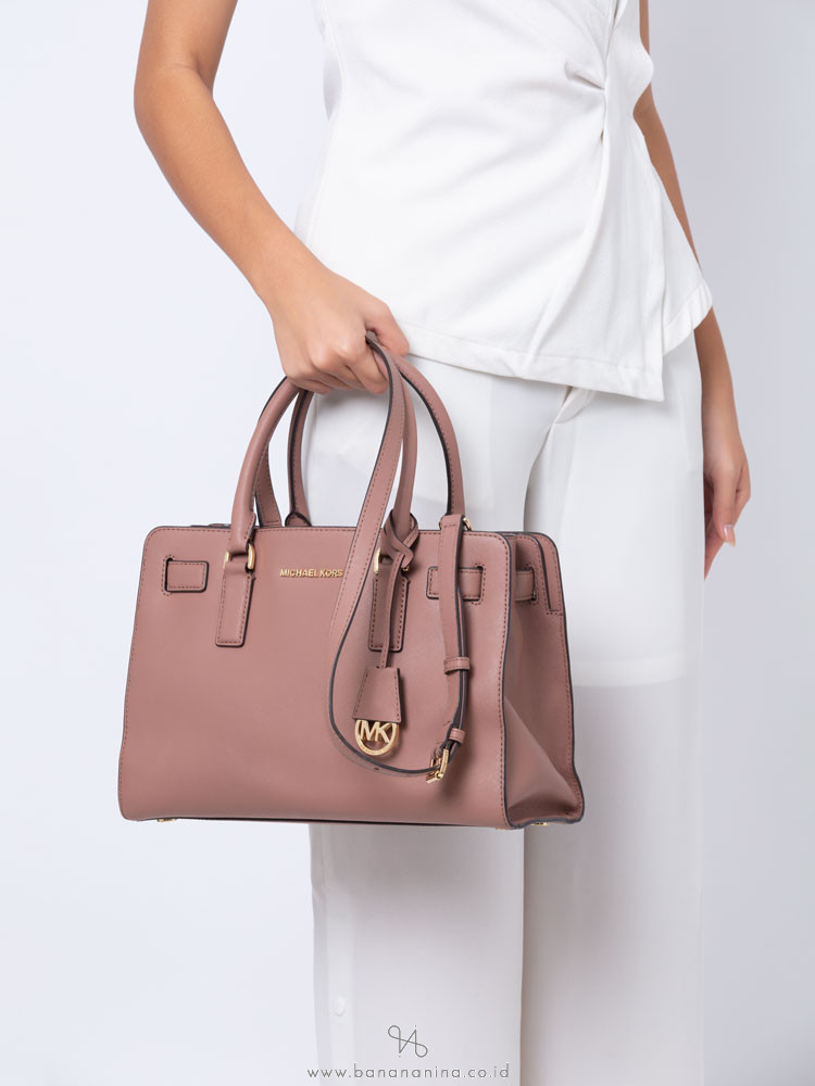 michael kors dillon bag