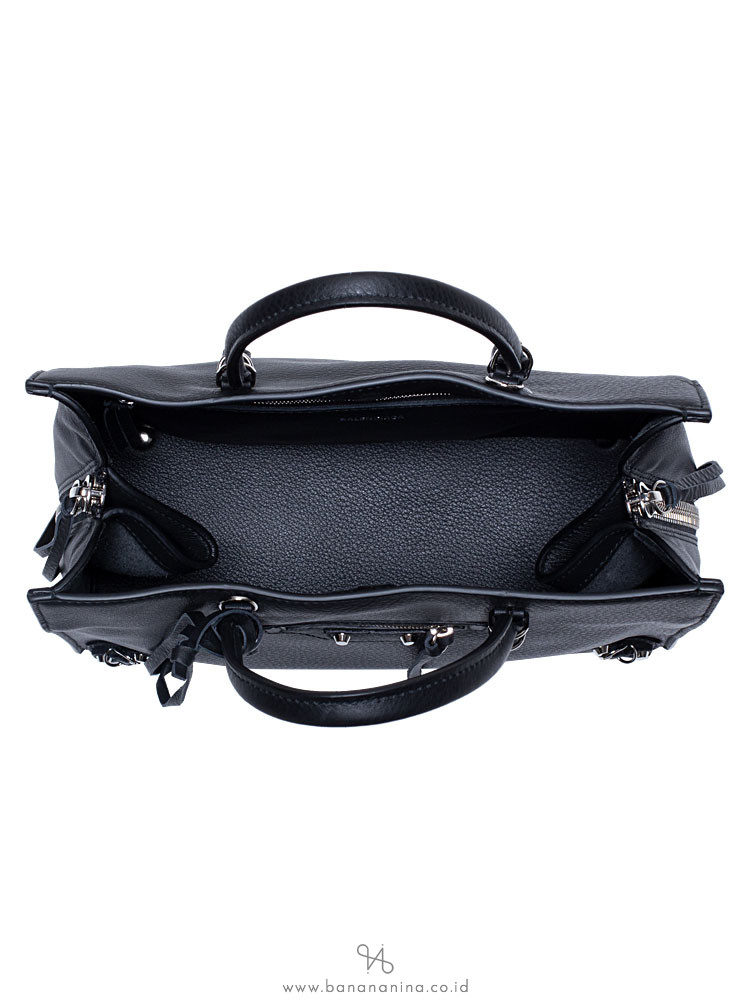 BALENCIAGA Papier A6 Satchel Black