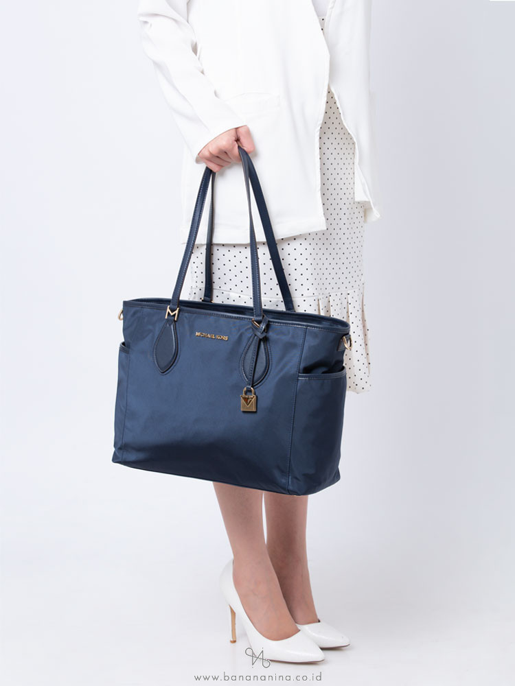 michael kors nappy bag