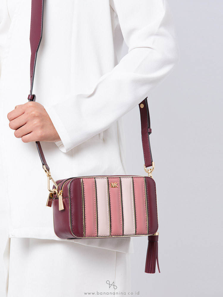 michael kors quilted camera bag