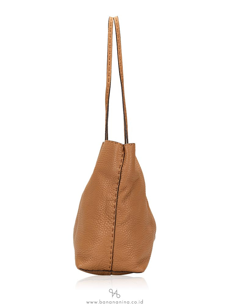 FENDI Selleria Leather Medium Carla Tote Brown
