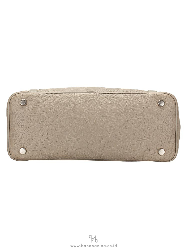 LOUIS VUITTON Monogram Antheia Ixia PM Gris Clair