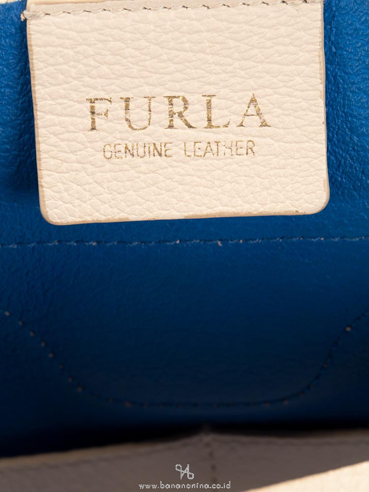 FURLA 2 Tone Leather Shoulder Flap Beige