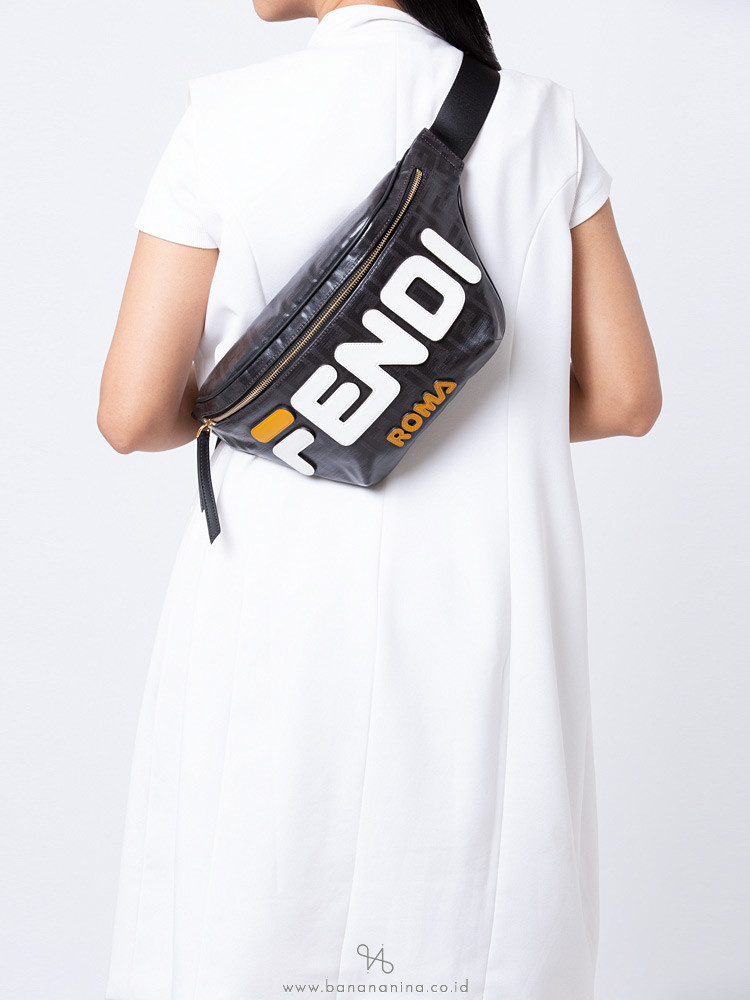 FENDI Mania Belt Bag FF Black
