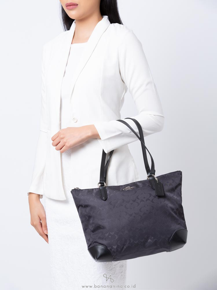 COACH 73184 Signature Nylon Zip Tote Black