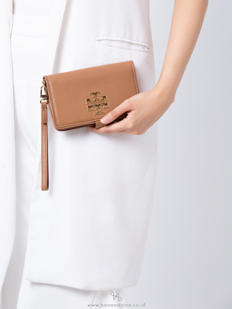 TORY BURCH Britten Small Leather Smartphone Wallet Bark