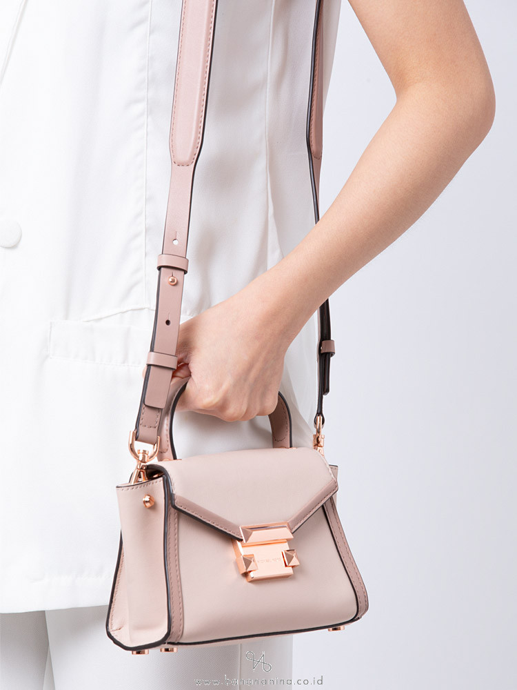 MICHAEL KORS Whitney Leather Mini Messenger Soft Pink