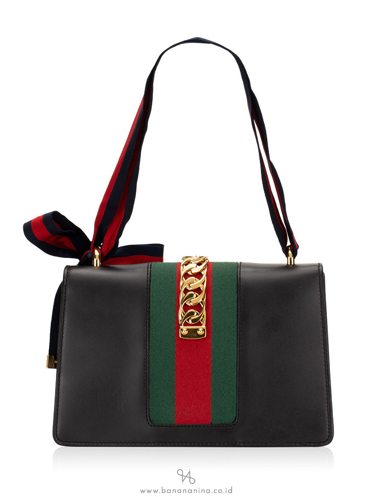 GUCCI Sylvie Small Shoulder Bag Black