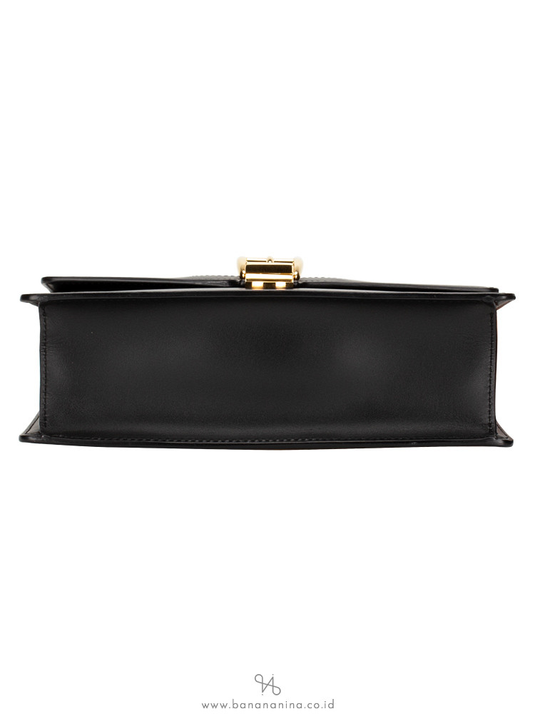 GUCCI Sylvie Small Shoulder Bag Black