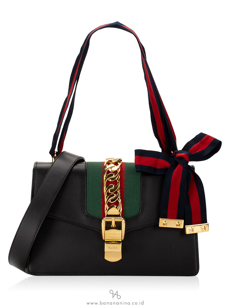 GUCCI Sylvie Small Shoulder Bag Black