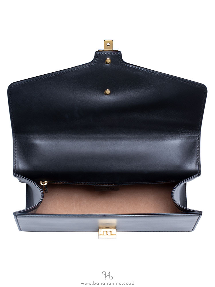 GUCCI Sylvie Small Shoulder Bag Black