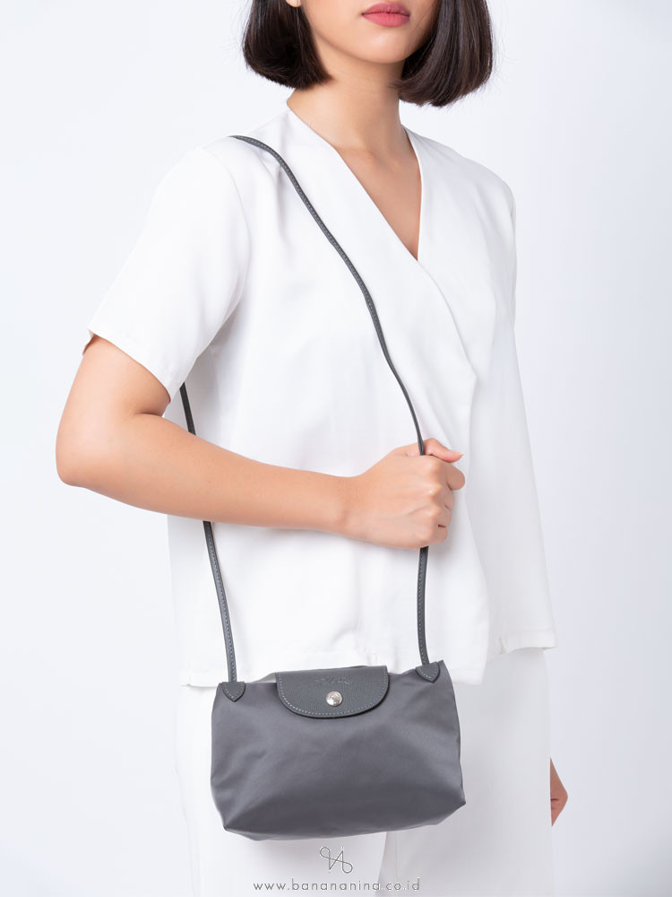 LONGCHAMP Le Pliage Neo Crossbody Gunmetal