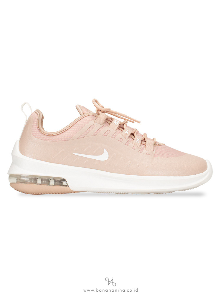 light pink nikes