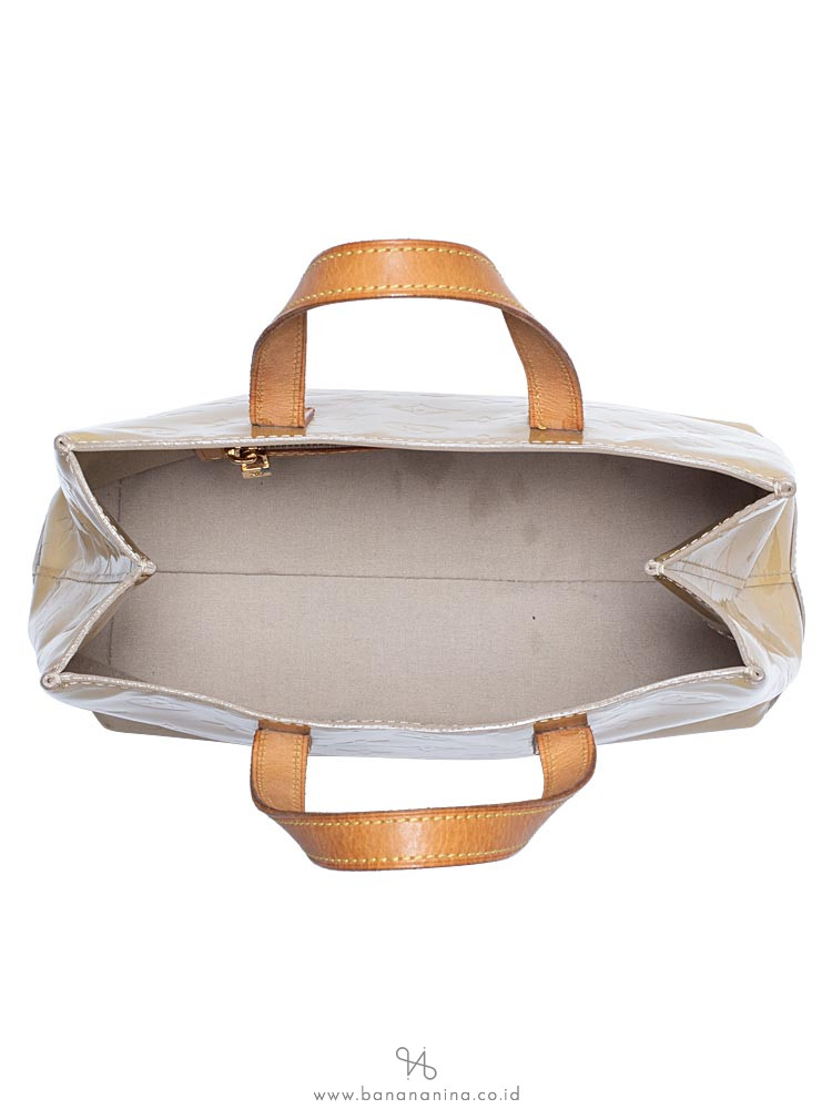 LOUIS VUITTON Monogram Vernis Noisette PM Beige