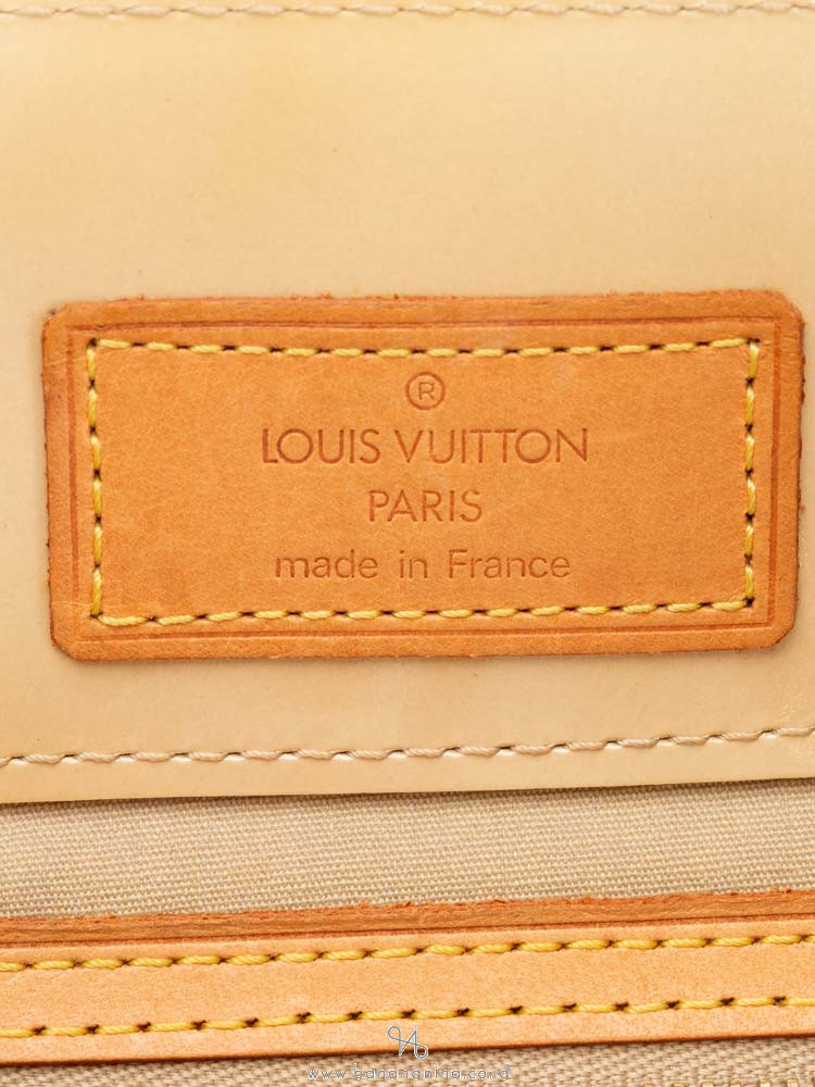 LOUIS VUITTON Monogram Vernis Noisette PM Beige
