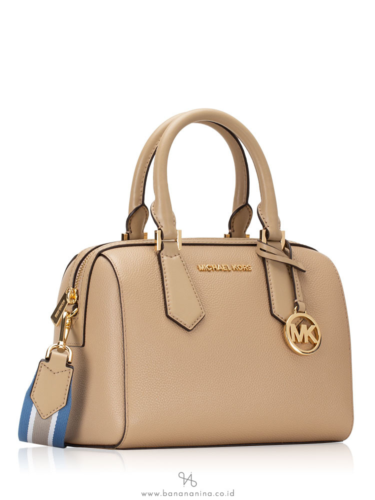 MICHAEL KORS Hayes Leather Small Duffle Bisque