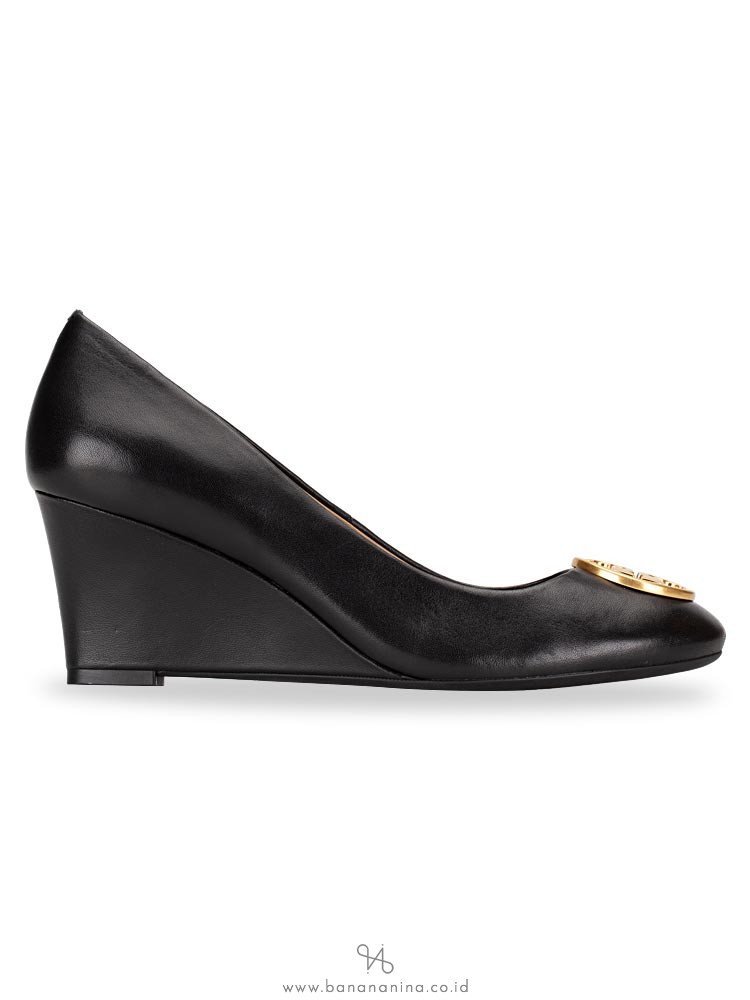 TORY BURCH Chelsea Leather Wedges Black Sz 6.5