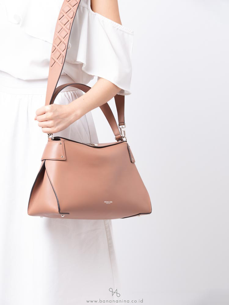 michael kors miranda zipper shoulder bag