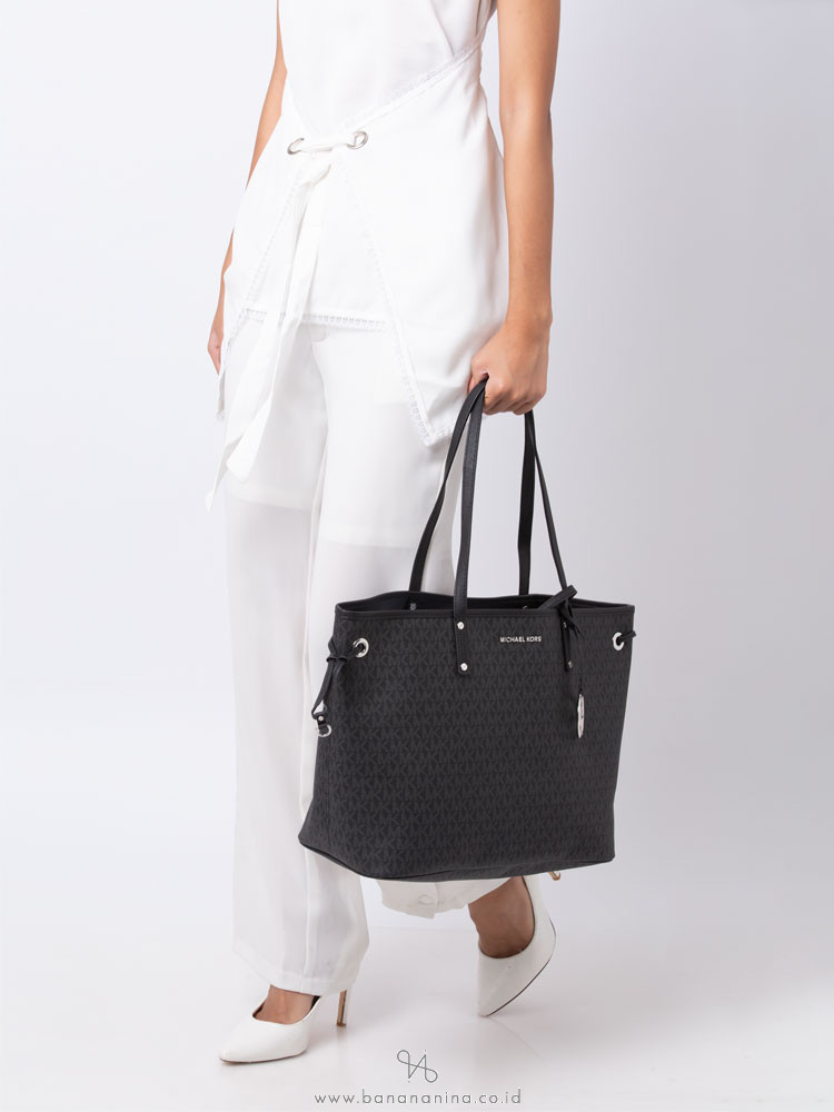 michael kors jet set travel large drawstring tote signature