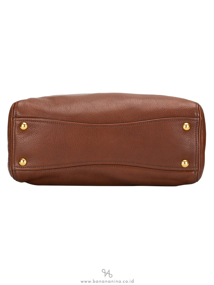 MIU MIU RR1945 Vitello Daino Tote Bruciato