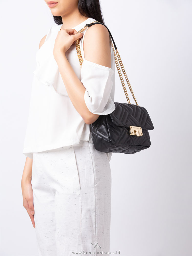 MICHAEL KORS Peyton Chevron Leather Medium Shoulder Flap Black Gold