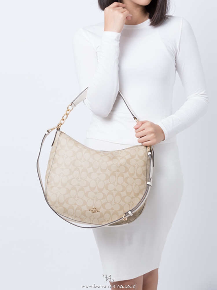 coach elle hobo signature